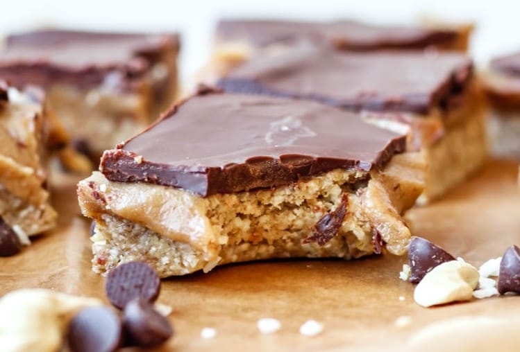 10 Salted Bars for Your Holiday Dessert Platter – One Green Planet