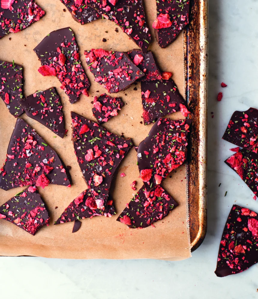 15 Chocolate Bark Recipes For The Holiday Season – One Green Planet