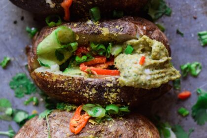 Baked Potato With Parsley ‘Sour Cream’ [Vegan] – One Green Planet