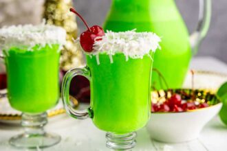 Grinch Punch - The Stay At Home Chef