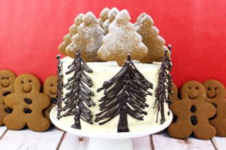 Winter Wonderland Gingerbread Cake [Vegan] – One Green Planet