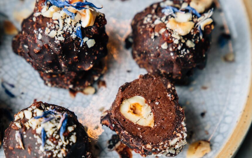 Macadamia and Hazelnut Chocolate Truffles [Vegan, Gluten-Free, Paleo, No Refined Sugar] – One Green Planet