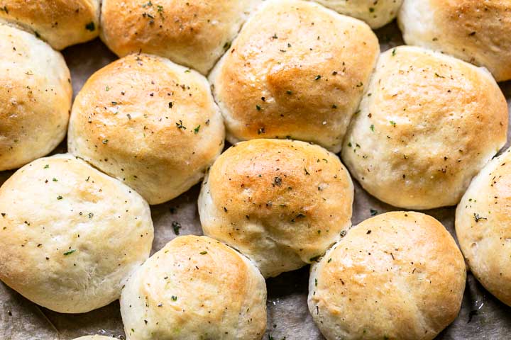 vegan homemade dinner rolls