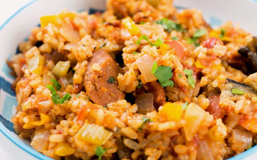 Easy Cajun Jambalaya [Vegan] – One Green Planet