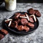 15 Homemade Vegan Chocolates That Make Great Holiday Gifts! – One Green Planet