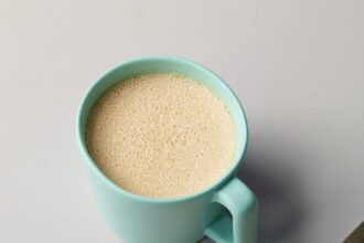 tahini maca latte