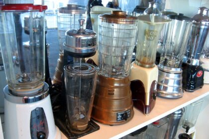 7 Blender Recipes to Make This Holiday Season Easy! – One Green Planet