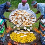 BREAD OMELETTE | Eggs with Bread | Quick Simple Easy Egg Recipe Cooking in Village | Fastest Omelet