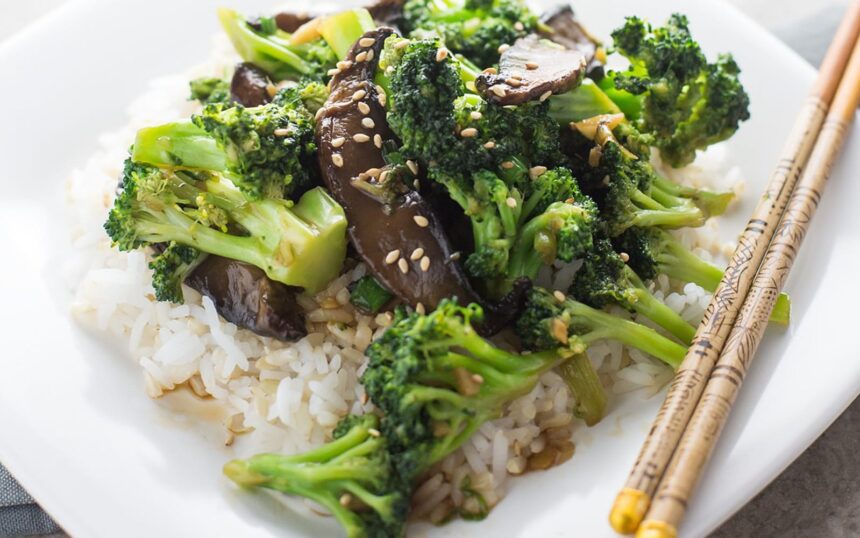 Stir-Fry With Tofu, Broccoli, Tempeh and Eggplant! – One Green Planet