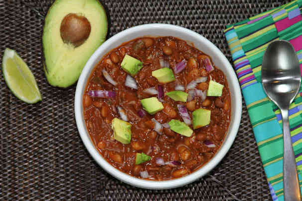 Chipotle Chocolate Chili [Vegan] – One Green Planet