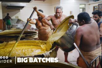 How 150,000 People Are Fed For Onam In Kerala, India | Big Batches | Insider Food