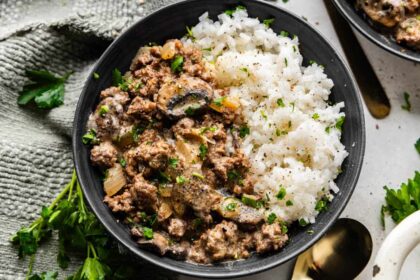 Ground Beef Stroganoff and Rice