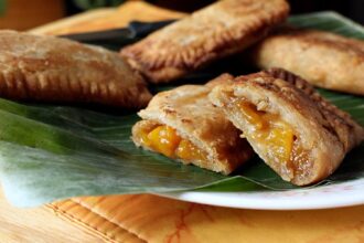 15 Empanada, Hand Pies, Puff Pastries and Pop Tart Recipes to Stuff Yourself With – One Green Planet