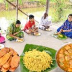 বেগুনি, বাসন্তী পোলাও সাথে মটর পনির রান্না আর দুপুরে জমিয়ে সবাইমিলে খাওয়া দাওয়া || polao Recipe