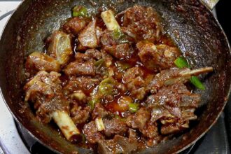 Authentic Mutton Charsi Karahi Recipe by Samina Food Story