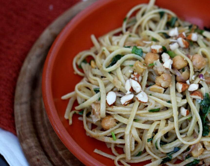 Linguine With Greens and Chickpeas [Vegan] – One Green Planet