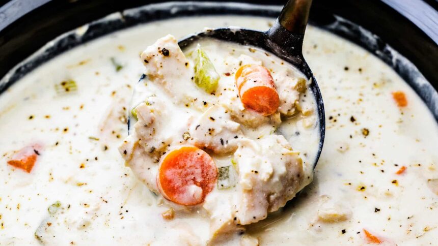 Slow Cooker Creamy Chicken Soup