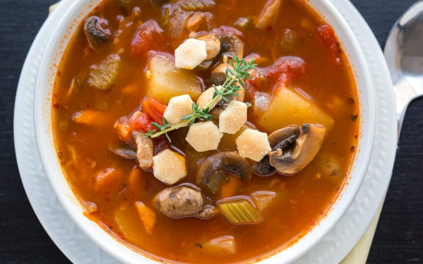 10 Plant-Based Chowder Recipes for Chilly Nights – One Green Planet