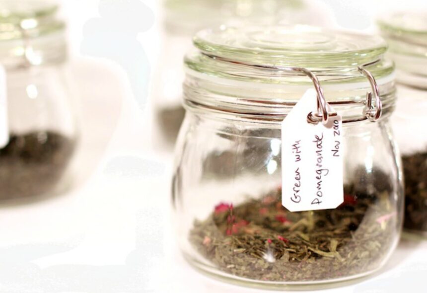 8 Teas, Herbs and Spices That Help Provide Balance for the Body – One Green Planet