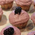 Vanilla Blackberry Cupcakes [Vegan] – One Green Planet