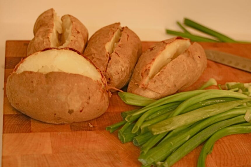 How to Make the Perfect Baked Potato – One Green Planet