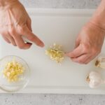 Why You Should Ditch Your Plastic Cutting Board Today, And What We Recommend – One Green Planet