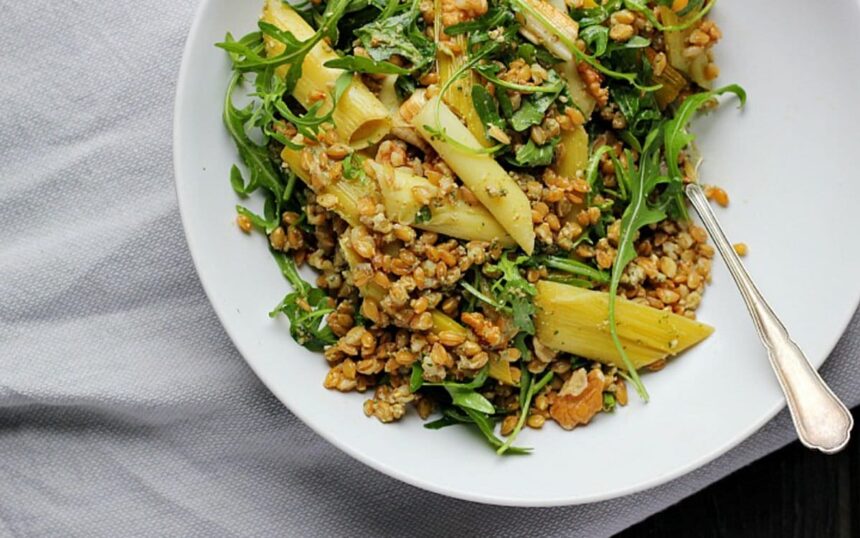 10 Ways to Use Farro in Recipes – One Green Planet