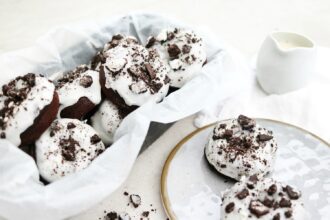 10 Healthy Homemade Vegan Oreo Recipes! – One Green Planet