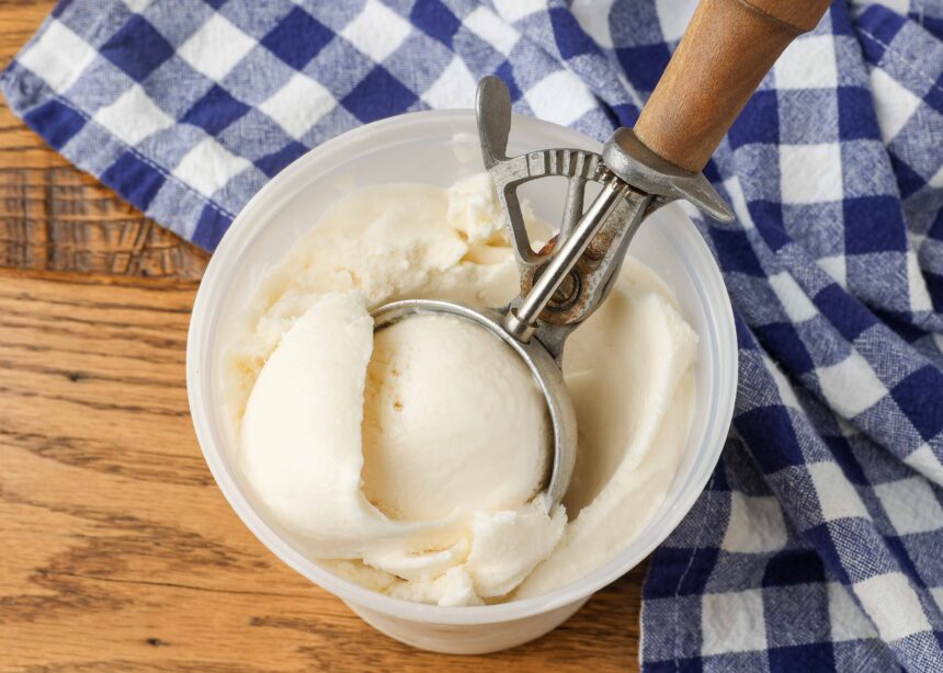 Buttermilk Ice Cream - Barefeet in the Kitchen