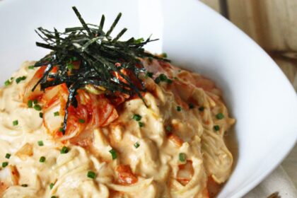 Creamy Kimchi Zucchini Pasta