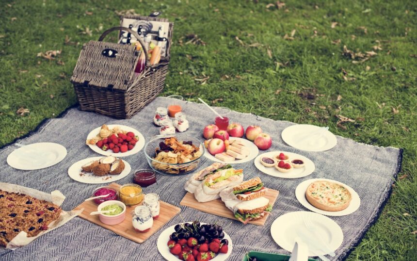 15 Mouthwatering Plant-Based Recipes That Will Make Your Next Picnic Unforgettable! – One Green Planet