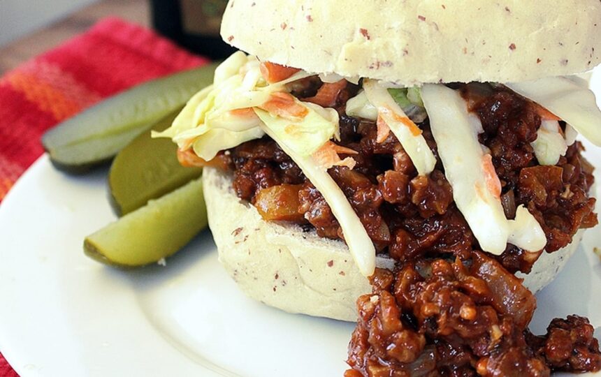 25 ‘Meaty’ Meatless Recipes That Will Make You Forget About Meat! – One Green Planet