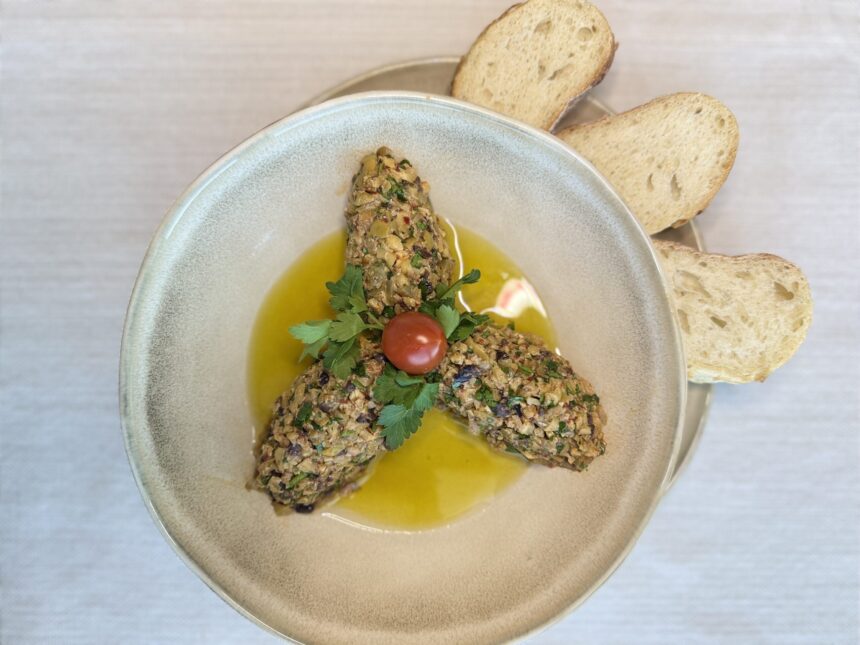 A Low Carb Appetizer: Olive Me Nuts Recipe