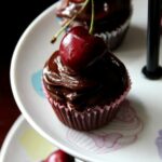 10 Decadent Chocolaty Treats for All Your Loved Ones – One Green Planet