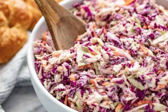 Mom's Classic Coleslaw