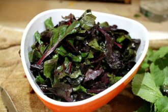 Essential Tips and Tricks for To Turn Bitter Greens into Delicious Dishes! – One Green Planet