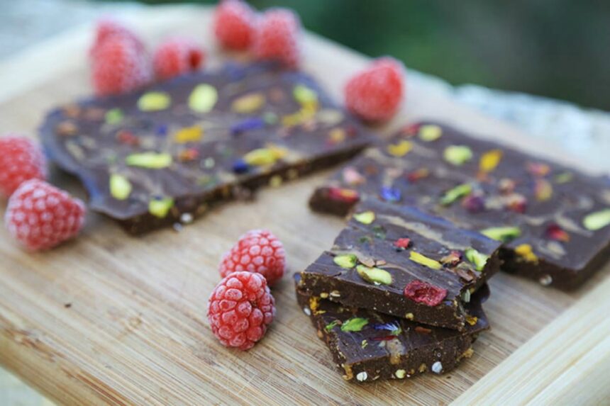 Raw Chocolate Bark With Pistachios and Edible Flowers [Vegan]