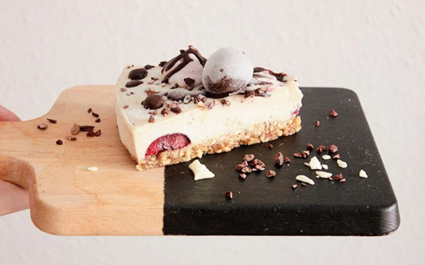 White Chocolate Cherry Cheesecake [Vegan] – One Green Planet