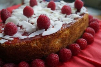 Coconut Vanilla Cake [Vegan]
