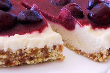 Raw Cherry Cheesecake