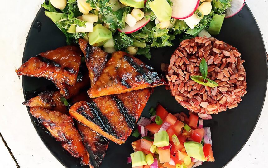 6 Ideas for Meatless Grilling This Summer! – One Green Planet