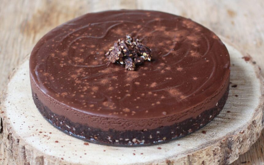 15 Seriously Awesome Gluten-Free, Dairy-Free and Grain-Free Desserts Made with Dates and Nuts! – One Green Planet
