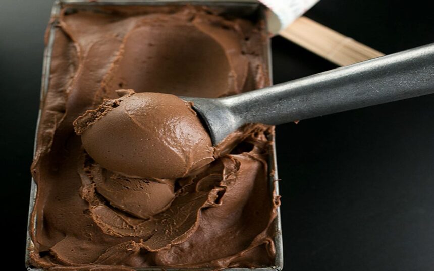 10 Rich and Creamy Dairy-Free Chocolate Ice Cream Recipes You Must Try! – One Green Planet