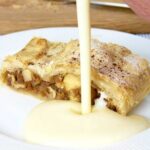 4-Ingredient Apple Strudel With Custard [Vegan] – One Green Planet