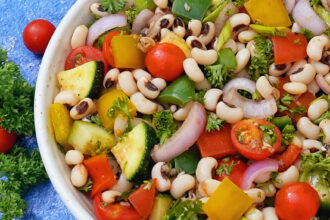 Black Eyed Peas Salad with Lemon Balsamic Dressing Recipe