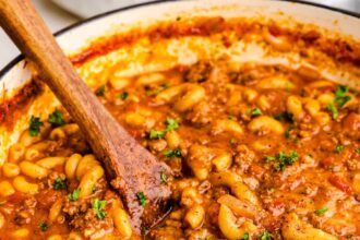 Old Fashioned American Goulash - The Stay At Home Chef