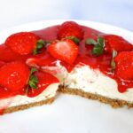Raw Strawberry cheesecake