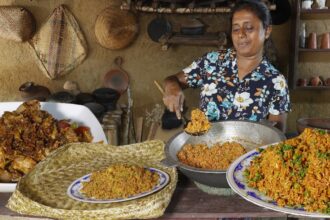 Veg Pulao Recipe / The homemade Pulao rice that surprises the children.      village kitchen recipe