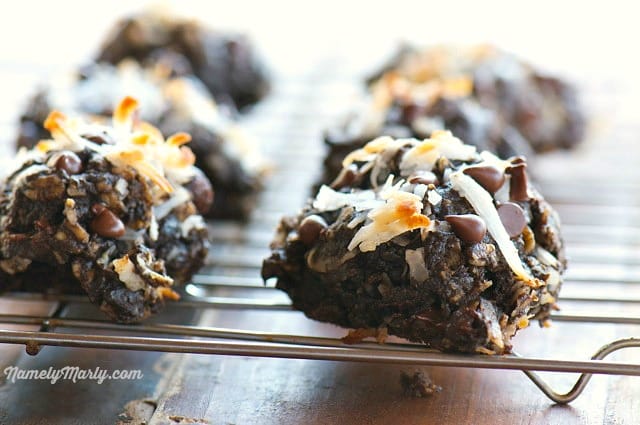 It's Homemade Cookies Day! Try These Yummy Vegan Cookies by Mayim Bialik and Other Superstar Bakers