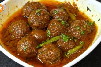 Kofta Gravy Recipe,Kofta Curry Recipe,Meat Balls Recipe,Bakra Eid Recipe by Samina Food Story
